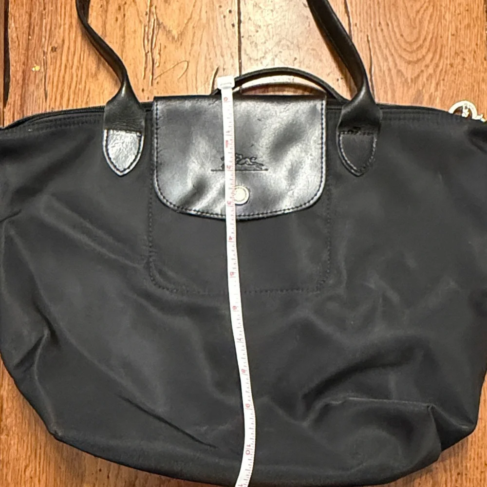 Longchamp Elegant Black Tote - Picture 12 of 14